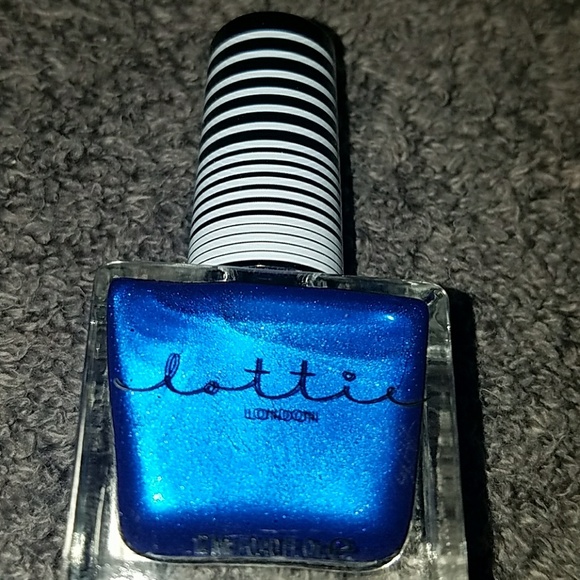 Lottie London & Pretty Woman Nail Polish - Picture 3 of 3